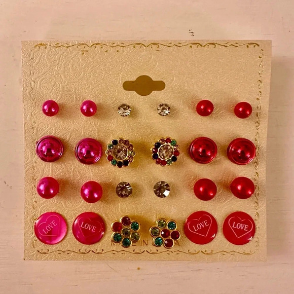 NWT 12 pairs of pierced earrings - Picture 1 of 1